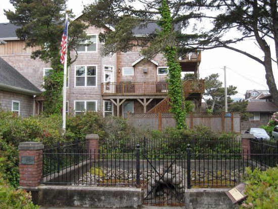 Lewis and Clark Salt Cairn Historic Monument